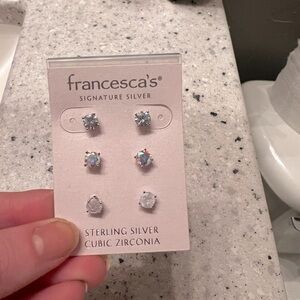 Francesca’s earrings set of 3